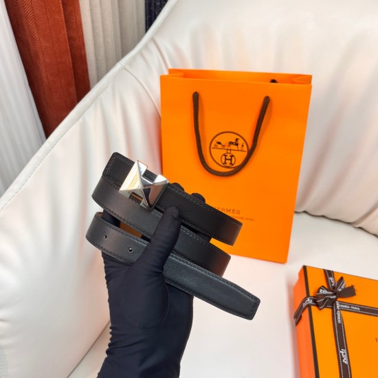 Hermes Belts
 Top Quality
2.4CM