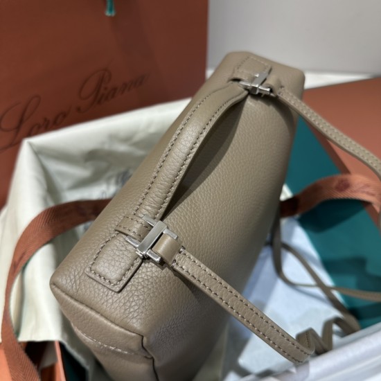 LP Bags Top Quality Size: 23 × 8 × 22cm