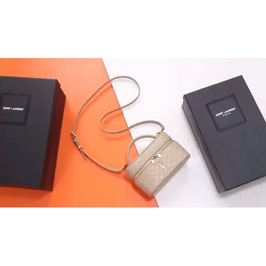 YSL Bags Top Quality
18×11×6.5 cm