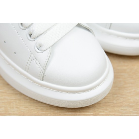 McQueen Shoes High Quality
women 35-40 

men 39-44