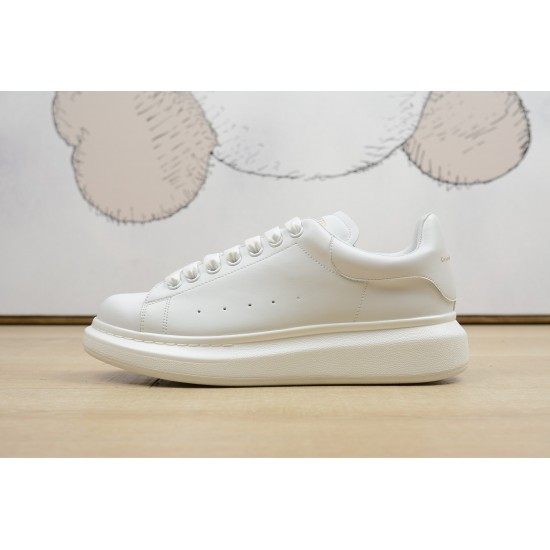 McQueen Shoes High Quality
women 35-40 

men 39-44