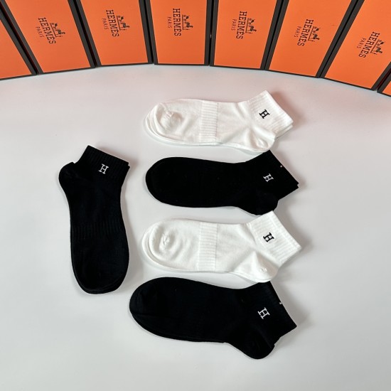 Hermes Socks