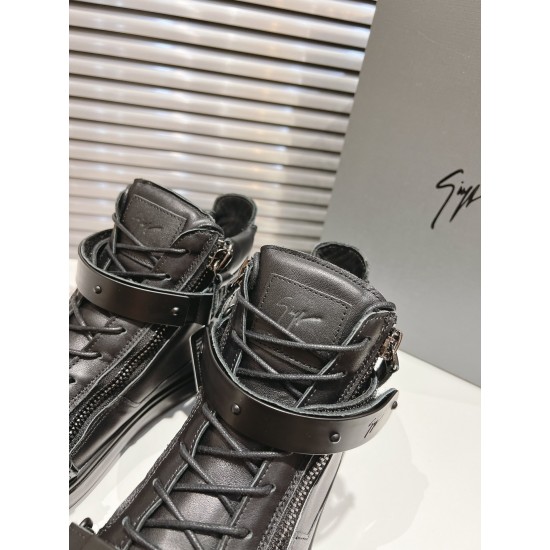 CL Shoes Casual shoes

 Top Quality