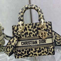 Dior Bags Top Quality
Five Grid