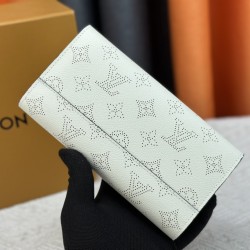 LV Bags High Quality Flip Wallet
